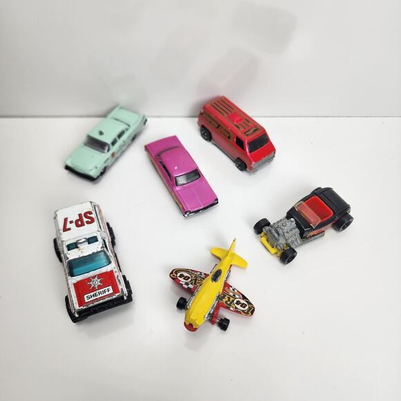 Mixed Lot of Matchbox Vehicles Various Dates 1983 to Current 5 Cars & 1 Airplane - Picture 2 of 15